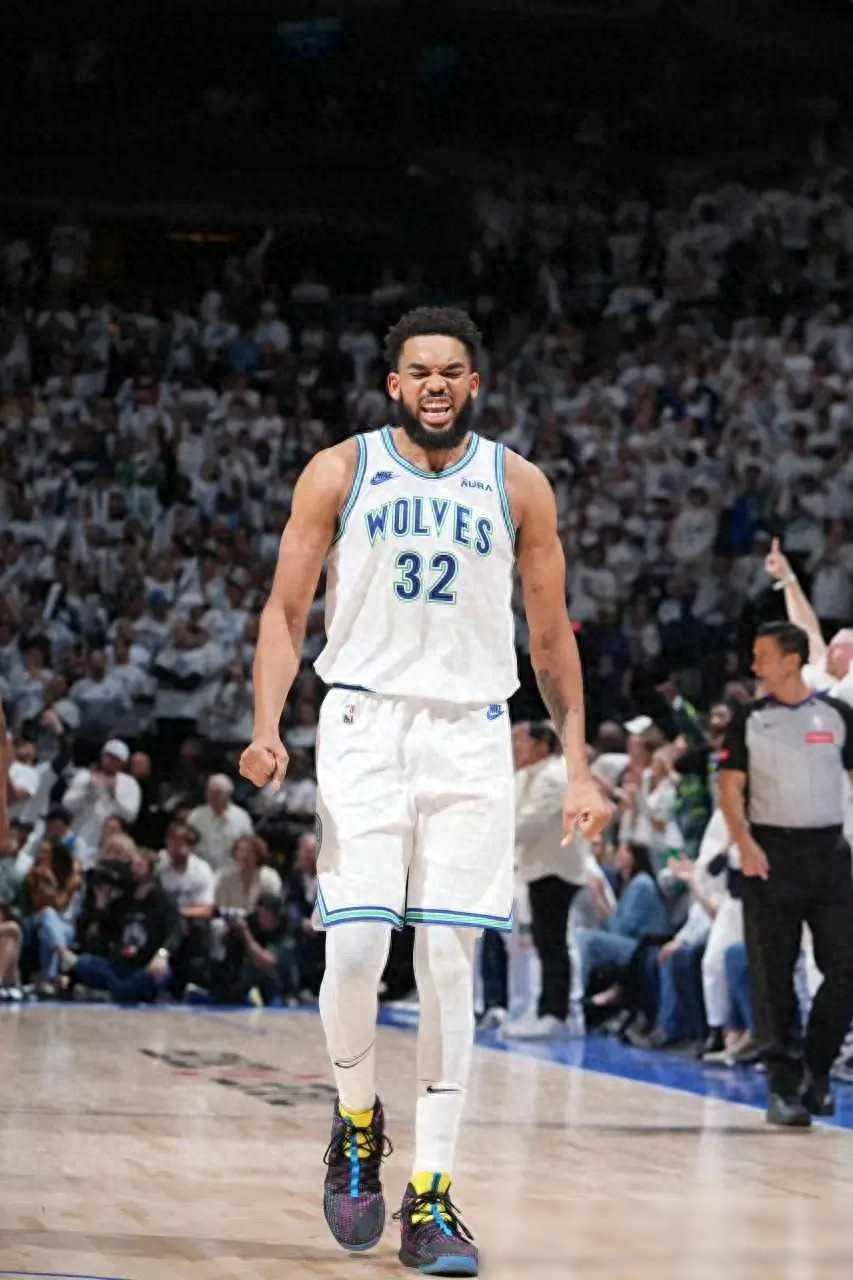 NBA季后赛太刺激：独行侠力克快船，太阳再输森林狼，雄鹿翻车