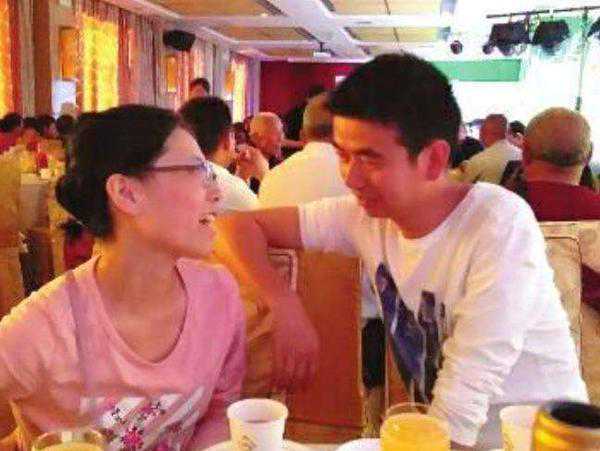 29岁患癌女子为夫征婚：我什么都可以放下 唯独他