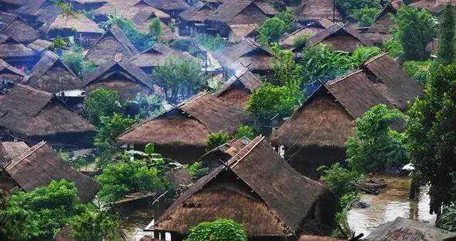 在云南的他们，居然有着独特的恋爱交友方式...