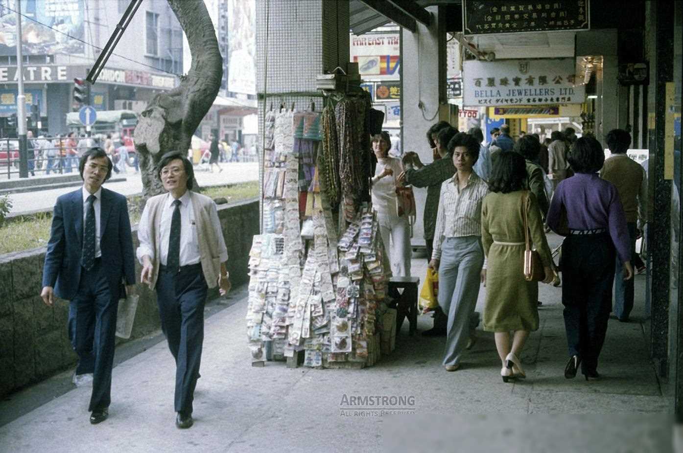 北京一女子相亲被嫌弃，长得漂亮也没用，男生：她的工作不体面看