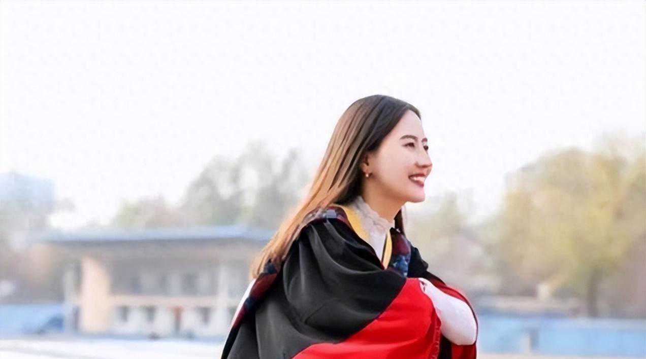 南京一95后女硕士择偶，4个征婚条件太吸引人，网友：年龄是硬伤