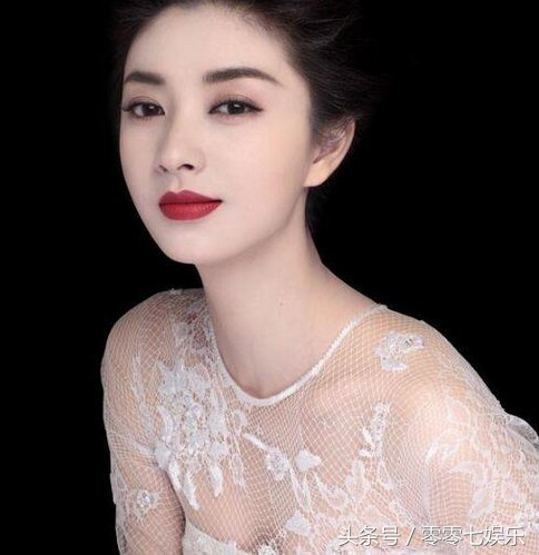 跑五年龙套因甄嬛传一夜成名，不追求富贵，嫁音乐才子低调幸福