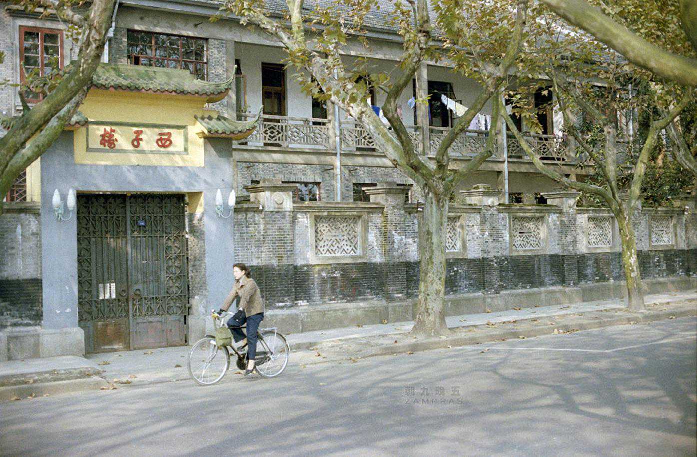 开封王婆相亲：疑有剧本的海南情侣遭热议，女当事人发声道出真相