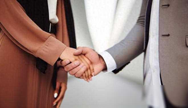 婚恋交友：人人可见的蓝海，家家难啃下的市场 | 钛媒体焦点