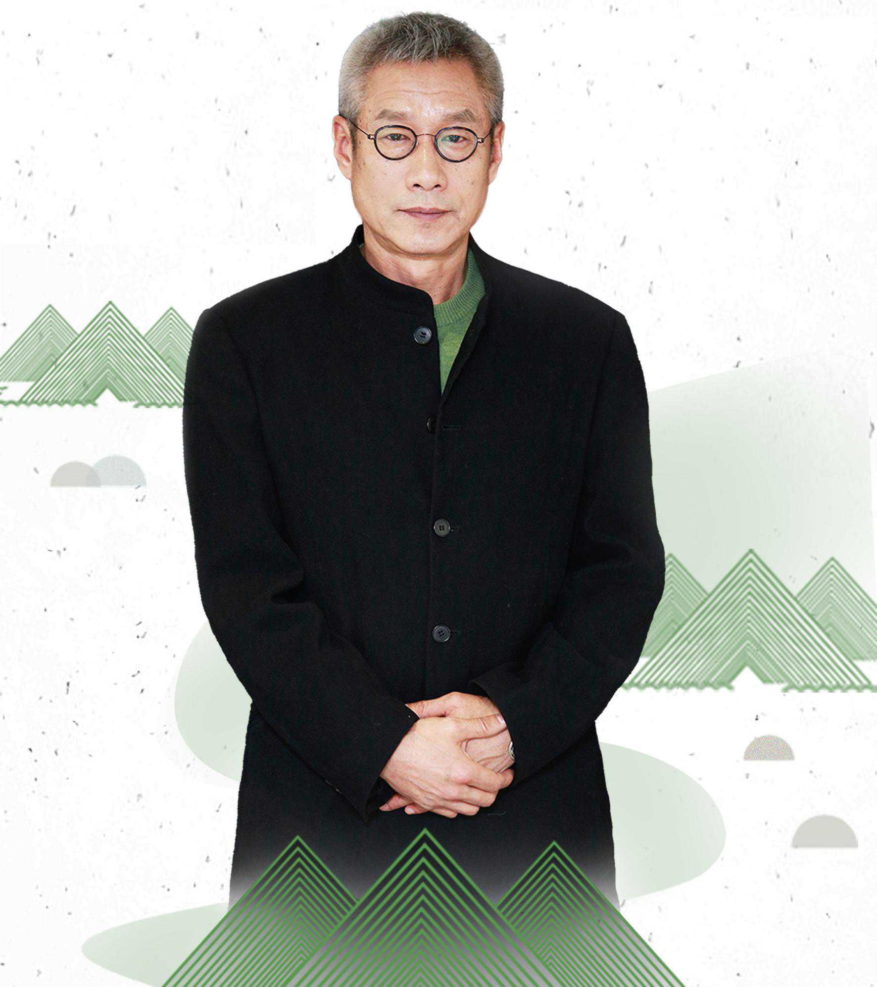 刘佩琦：平凡妻子曾从家里偷户口簿与他结婚，而今婚姻状况怎样？