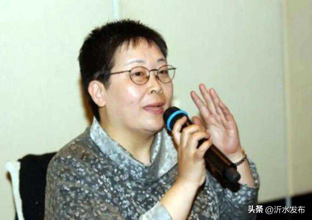 至今未婚的10位央视女主持人，最大57岁，最小33岁，个个才华横溢