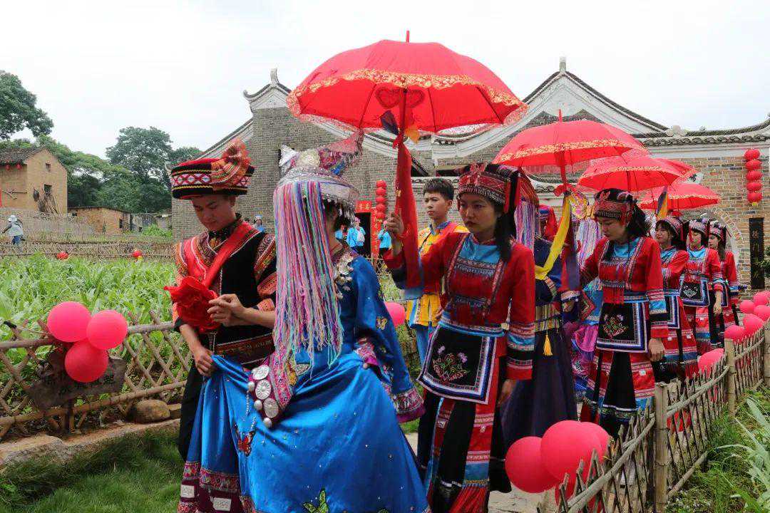 随礼封包不超百、四菜一汤、单身青年联谊……贺州让乡风文明更接地气！