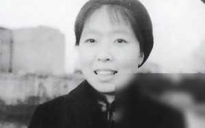 女作家萧红为逃婚而离家出走，男方登报与她解除婚约后，她又和未