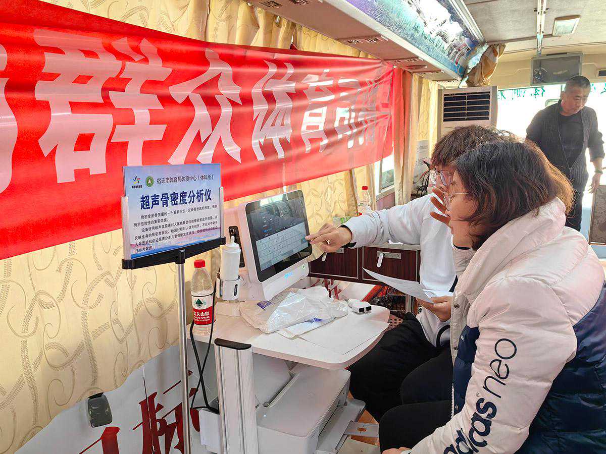 女子带着3个孩子再婚，婚礼上他们齐声喊爸改口，男方举动格局大