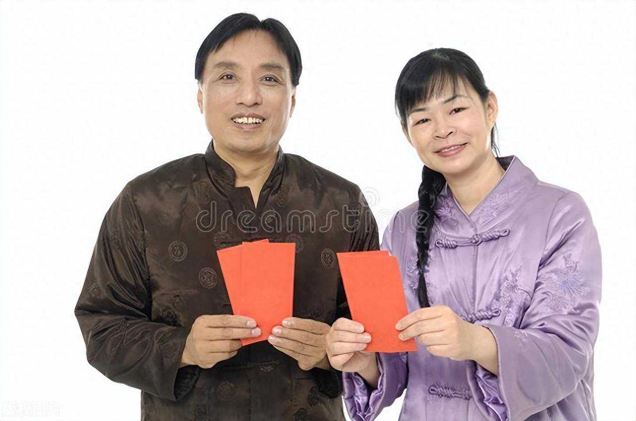 7万借花呗买婚介服务？女子被忽悠上当！