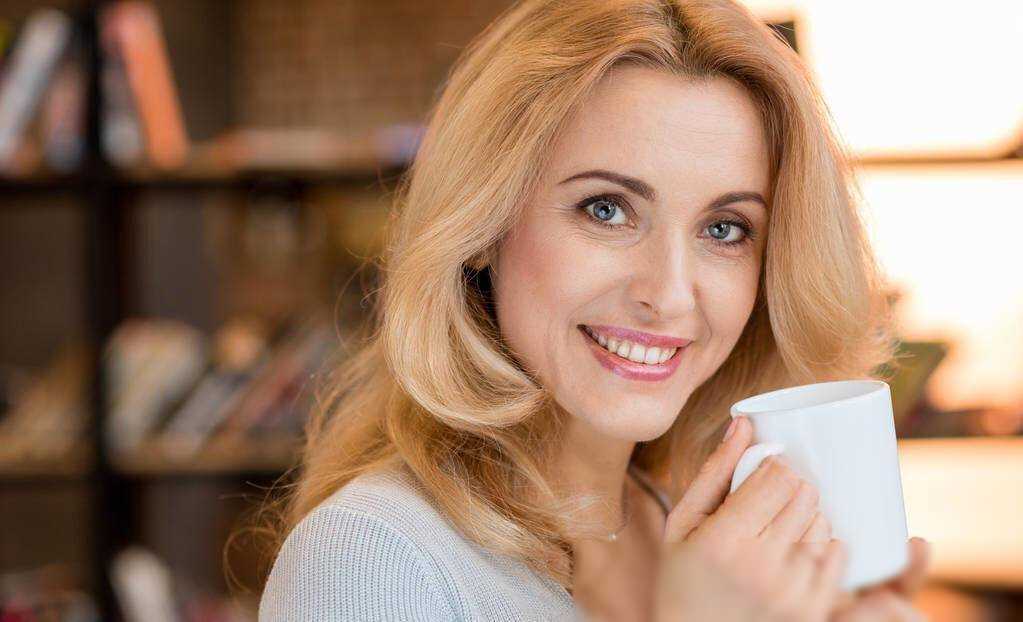 中年幸福婚姻秘诀：三招“养眼修耳”不小气！