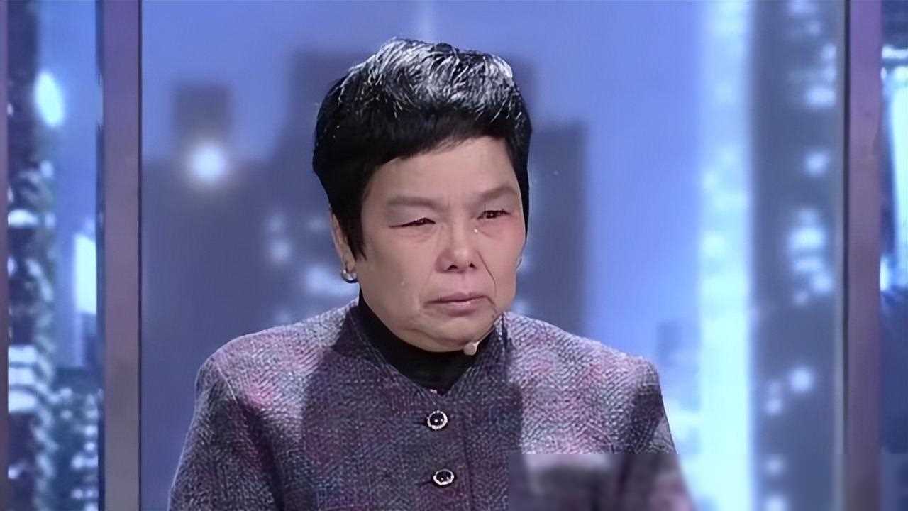 我不嫖不赌，退休金10000，老伴却坚持要跟我离婚，原因：钱