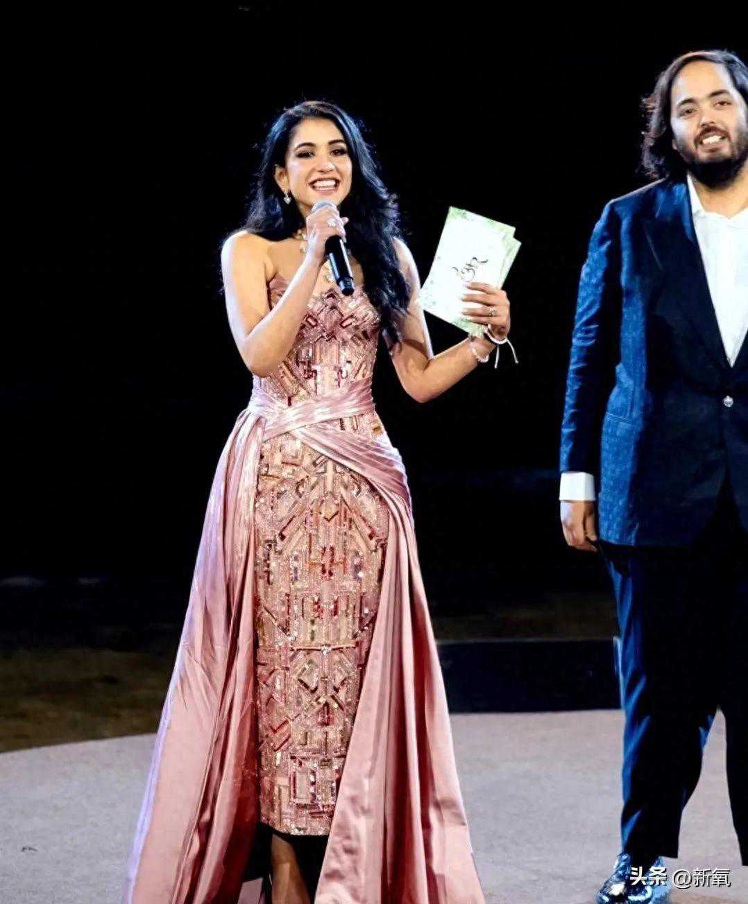 比杨幂还漂亮的狐狸眼，嫁给富二代前先被逼跟树结婚？