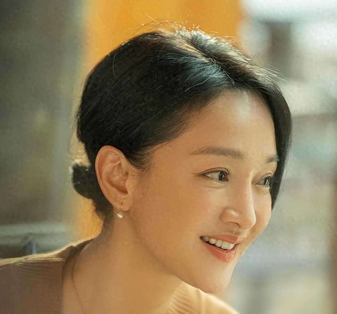 周迅：离过一次婚，带小13岁男友见父母，如今“丁克”的她很幸