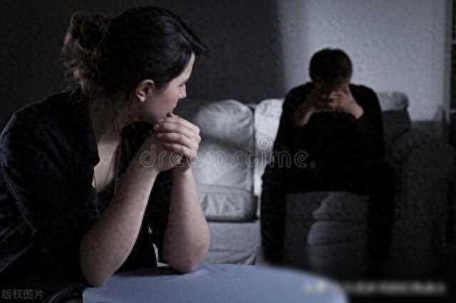 离婚半年后，前妻打来电话：我弟买车还差20万，你转钱过来！