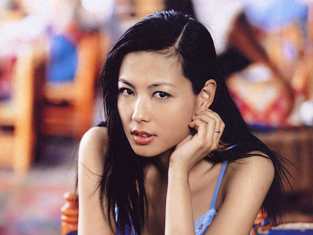 “最美小昭”一女嫁两夫，差点犯重婚罪！如今爱上小10岁老板