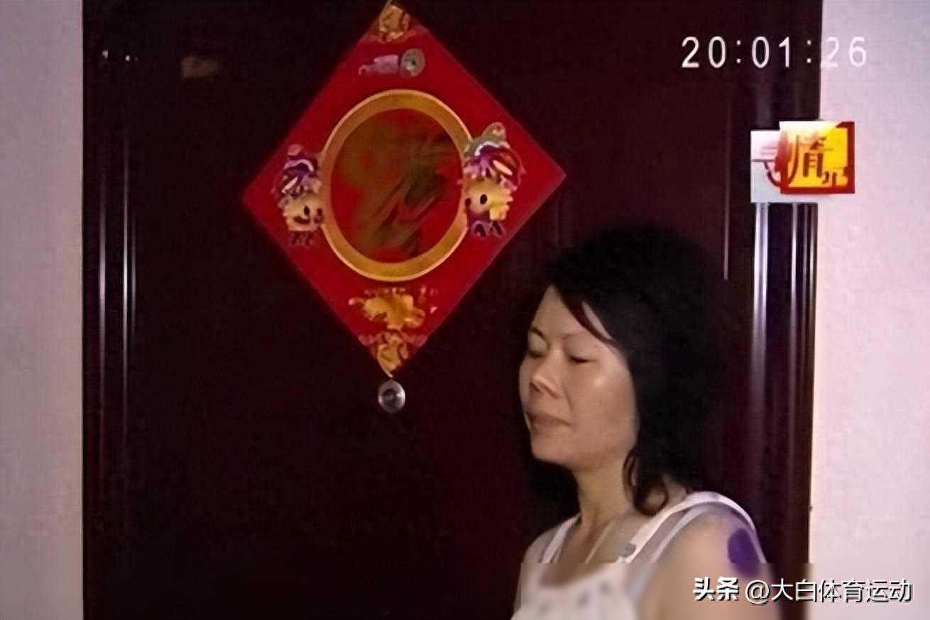 女子在香港被包养20年, 被抛弃后回老家找老实人接盘闪婚!