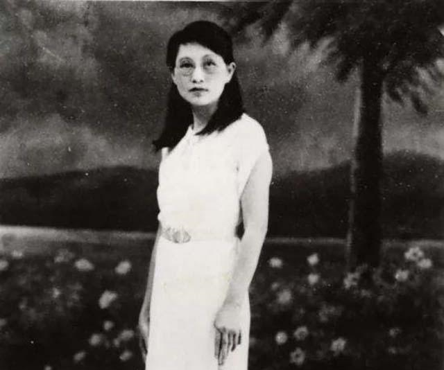 婆婆咬断她脚筋，未婚夫弃他而去，民国女作家白薇的凄惨人生