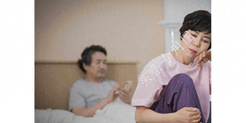 离婚半年，46岁前妻风光嫁人，男人红眼：就那样的女人，真有人要