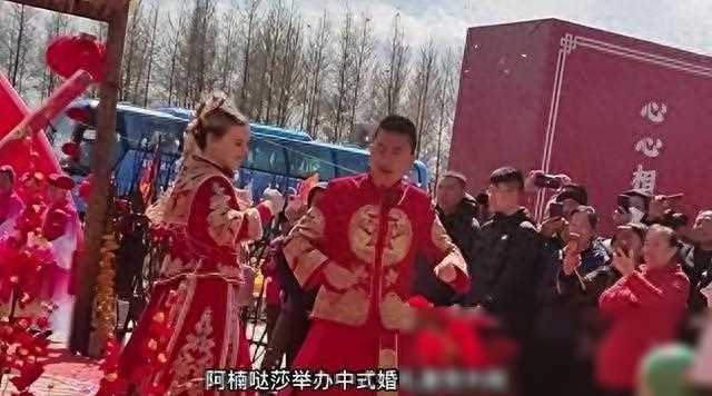 俄罗斯姑娘嫁给东北小伙，婚后胖若两人，丈母娘提出要求：生十个