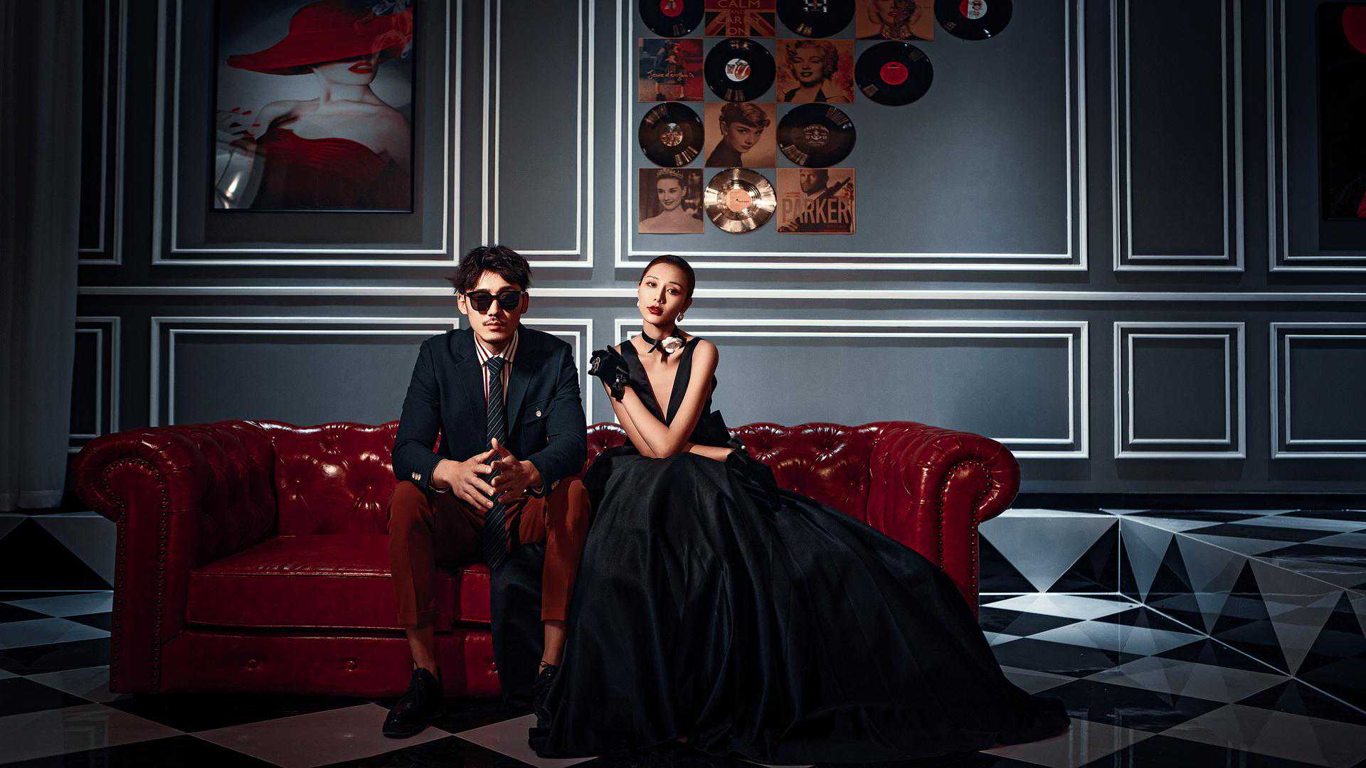 就离大谱！没想到躲得了可达鸭，却栽到了选大理婚纱摄影机构身上