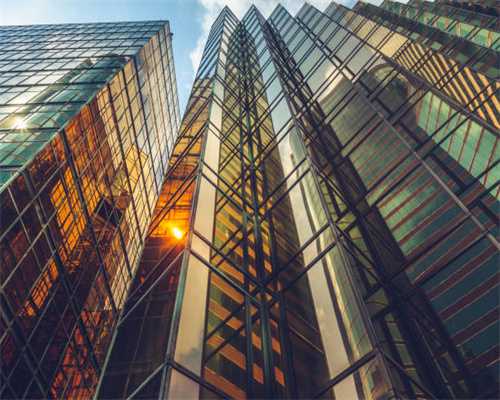 婚礼在即女方突然悔婚，婚纱照、酒席等费用谁承担？法院这样判