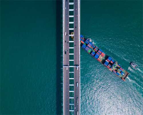 广州从化结婚小镇开业，提供婚姻登记、婚庆旅拍一站式服务